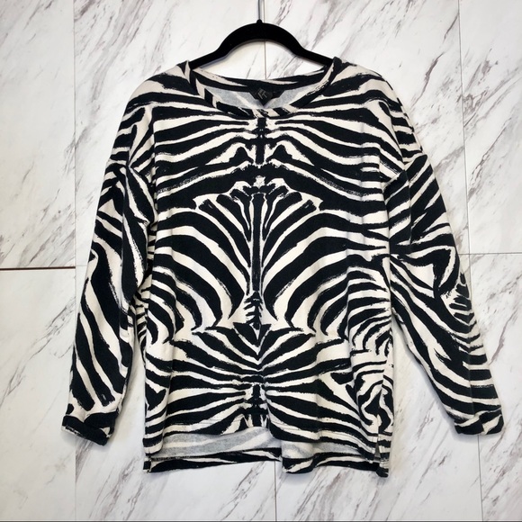 H&M Tops - 4/$30 H&M Zebra Print Long Sleeve Top